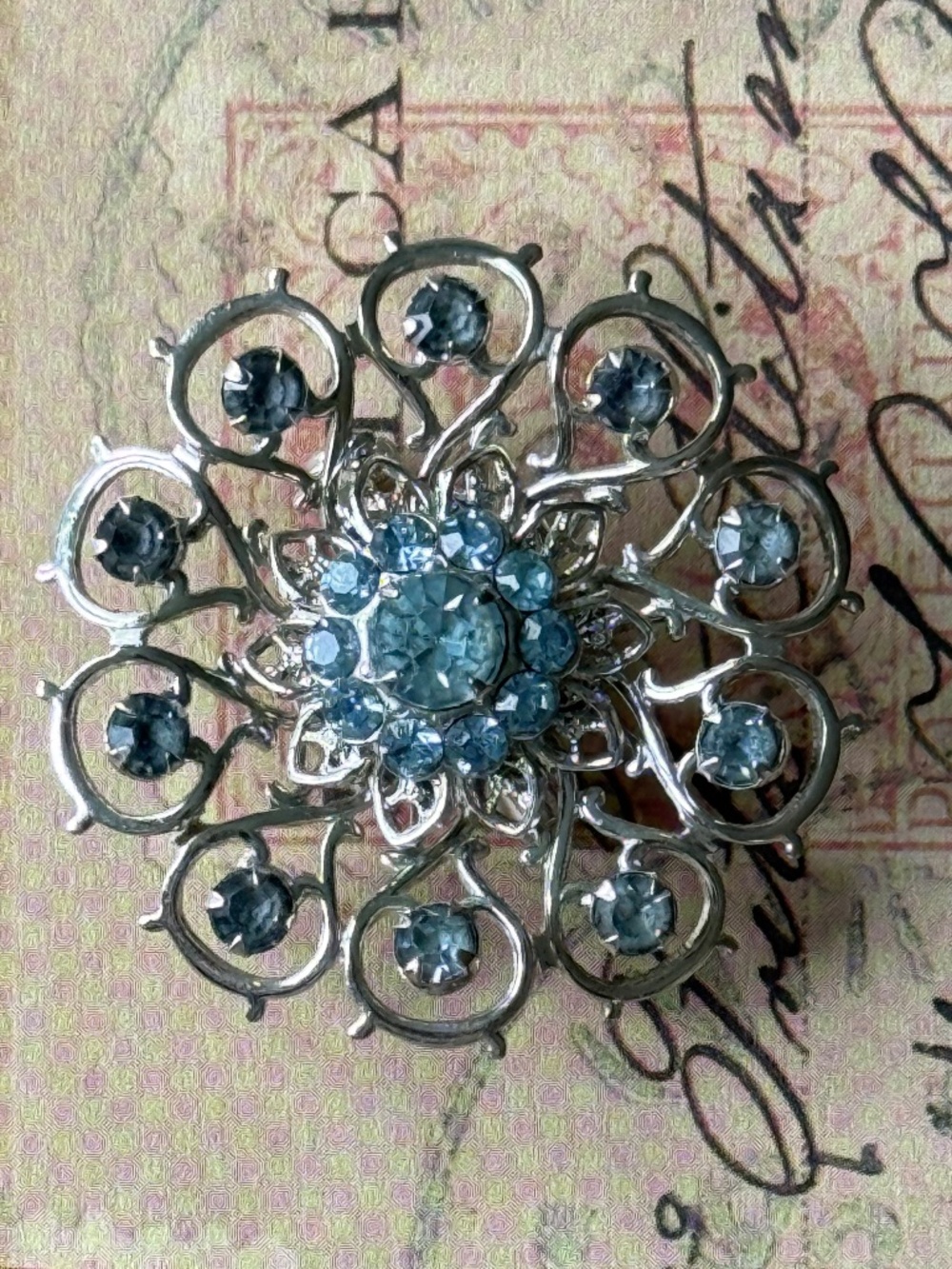 VINTAGE Round Floral Blue Rhinestone Brooch Estate Feminine Petite